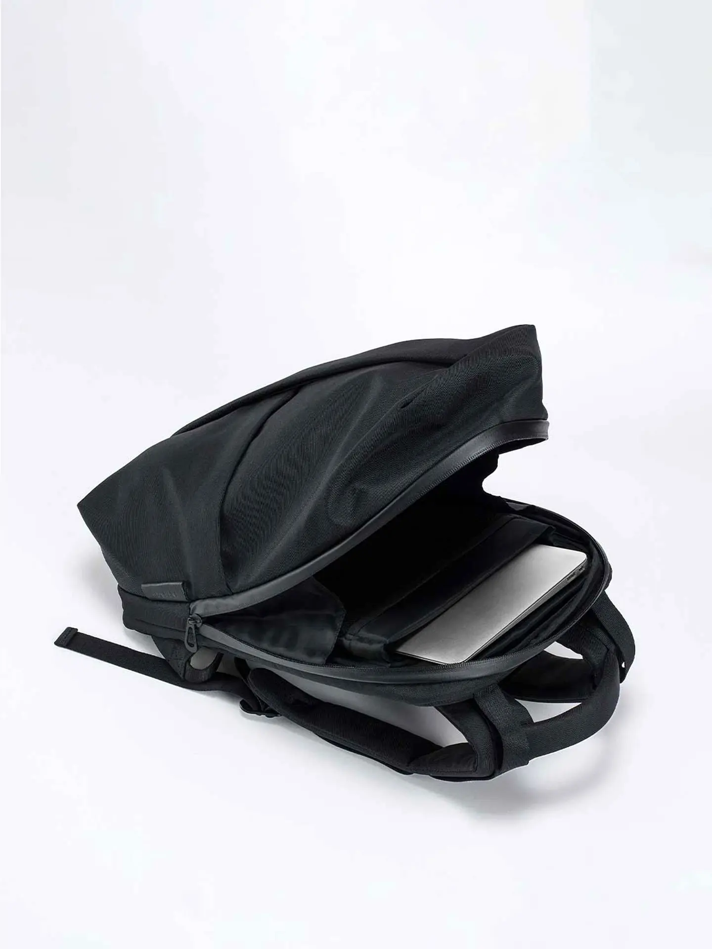 Рюкзак Cote&Ciel Sormonne EcoYarn Black Black