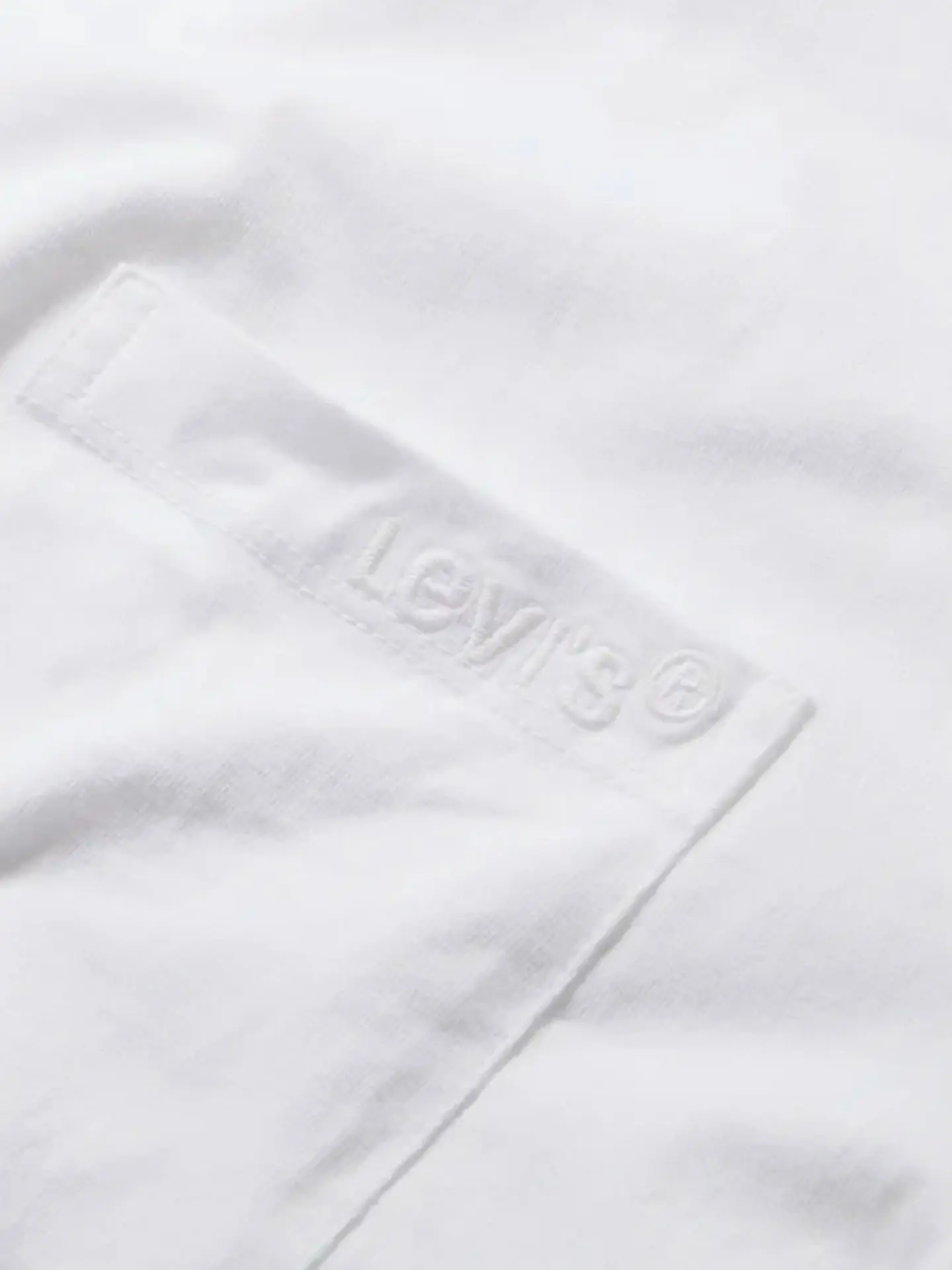 Футболка Levi's SS POCKET TEE RLX NEUTRALS