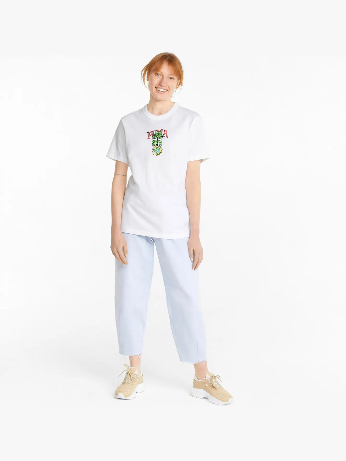 Футболка Puma Downtown Relaxed Graphic Tee White