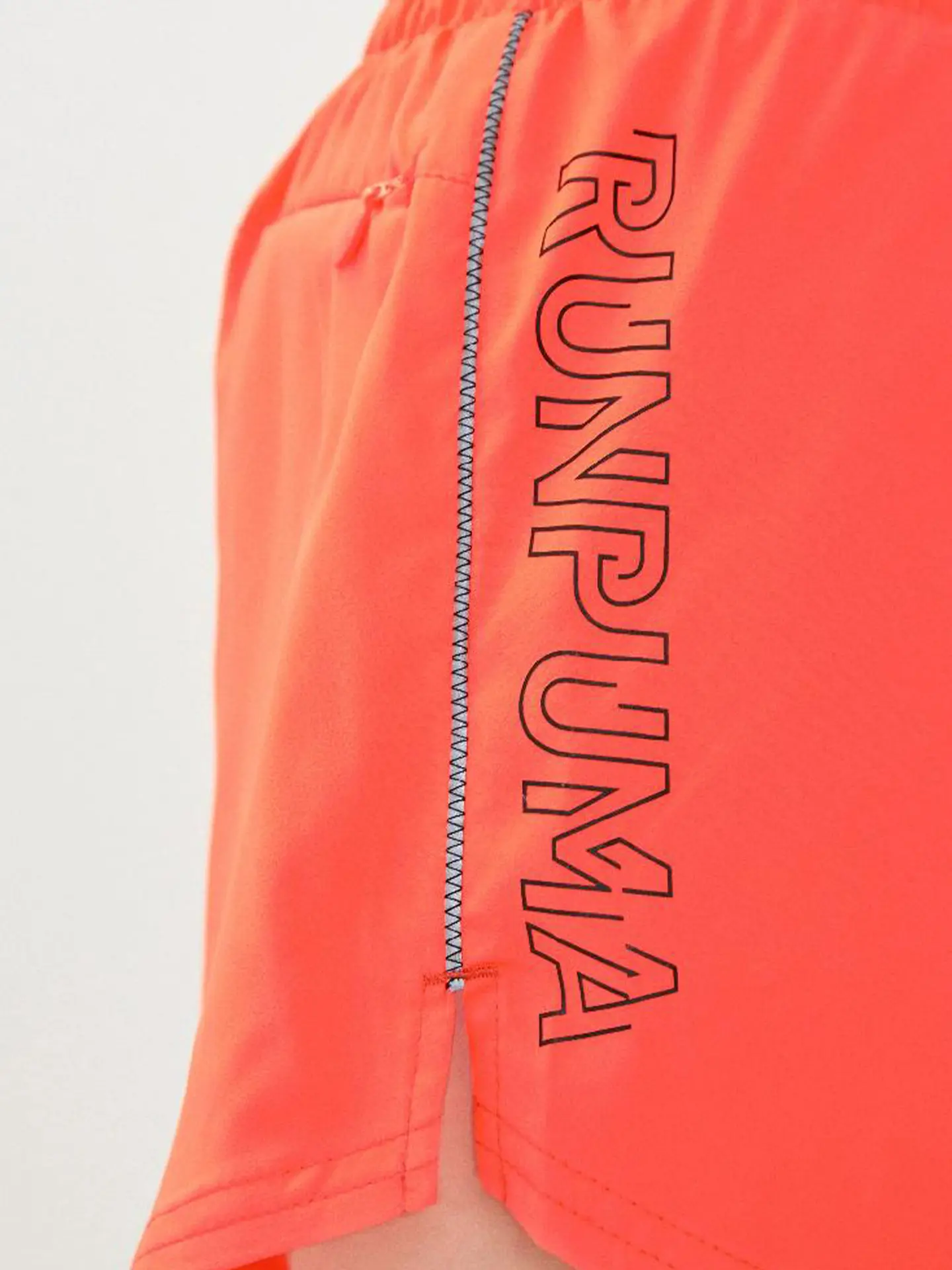 Шорты женские Puma RUN GRAPHIC WOVEN SHORT