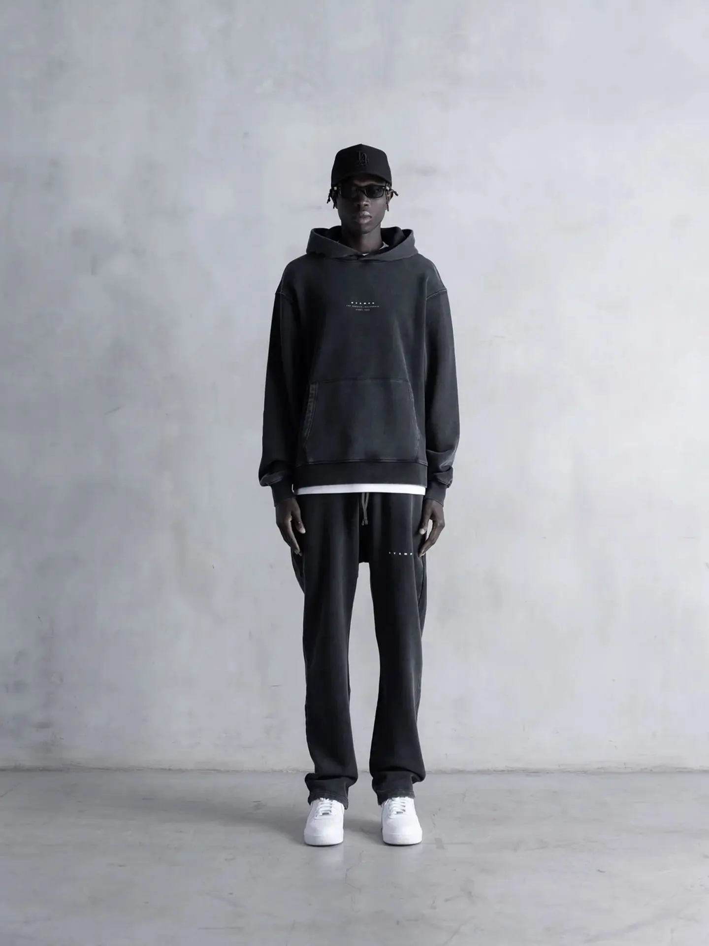 Брюки Stampd Vintage Wash Sweatpant Charcoal