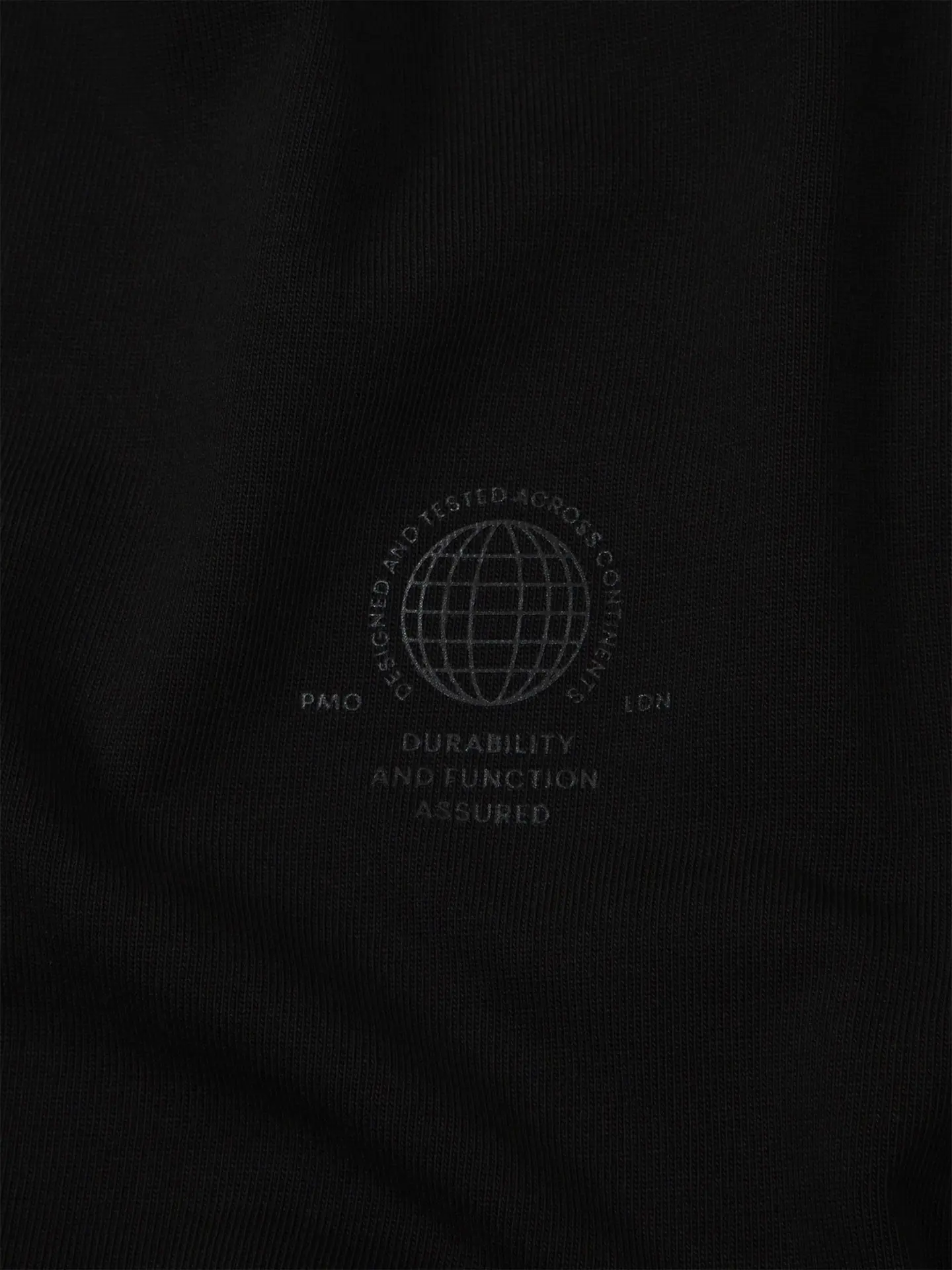 Футболка Purple Mountain Observatory TONAL LOGO SS TEE, цвет Черный
