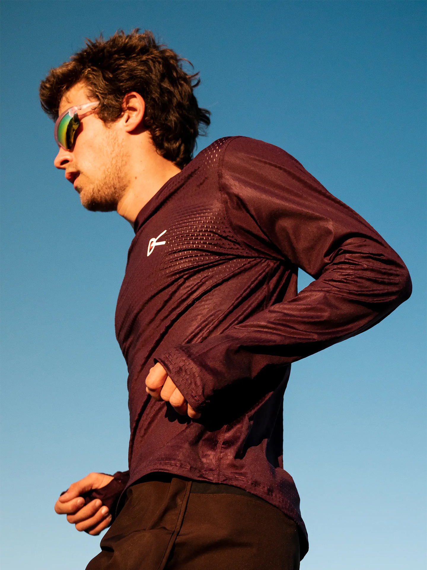 

Лонгслив District Vision Air-Wear Long Sleeve T-Shirt, Фиолетовый