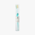Зубная щетка с нейлоновой щетиной средней жесткости Aquamarine